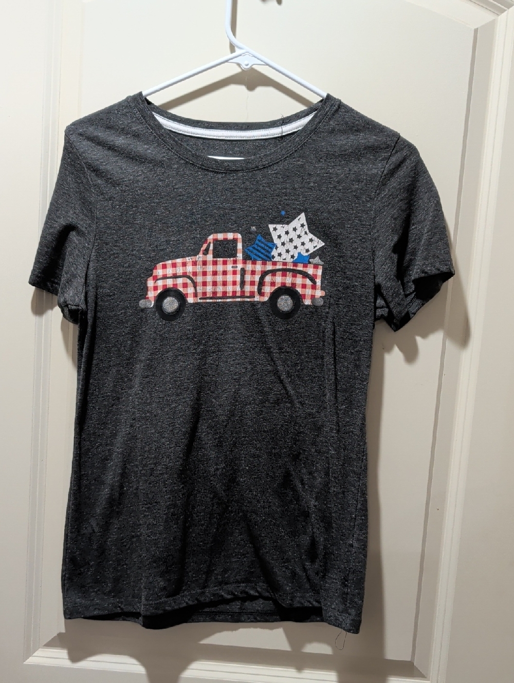 Women’s Charcoal Short Sleeve Americana Tee with Red Gingham Truck Graphic
